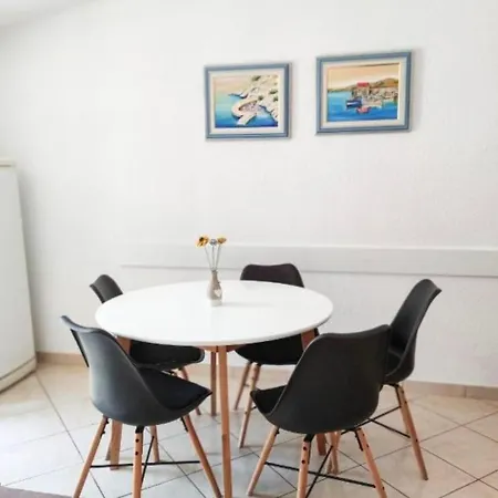 Apartmán With Parking Space - 27892